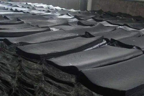 輪胎、膠帶等橡膠工業(yè)刺鼻異味，的凈除臭劑專用配方快速解決！