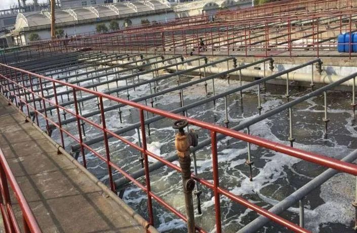 化工廠污水、污泥“臭氣熏天”遭投訴,該如何解決?